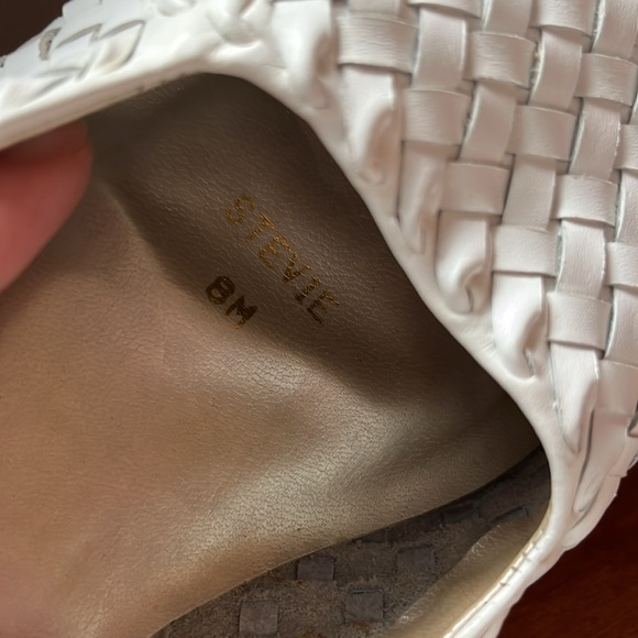 Bloomingdale’s Stevie White Woven Leather Sling-backs Size 8 - Picture 8 of 12